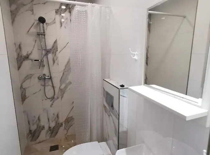 Osrodek Royal منزل للإقامة *